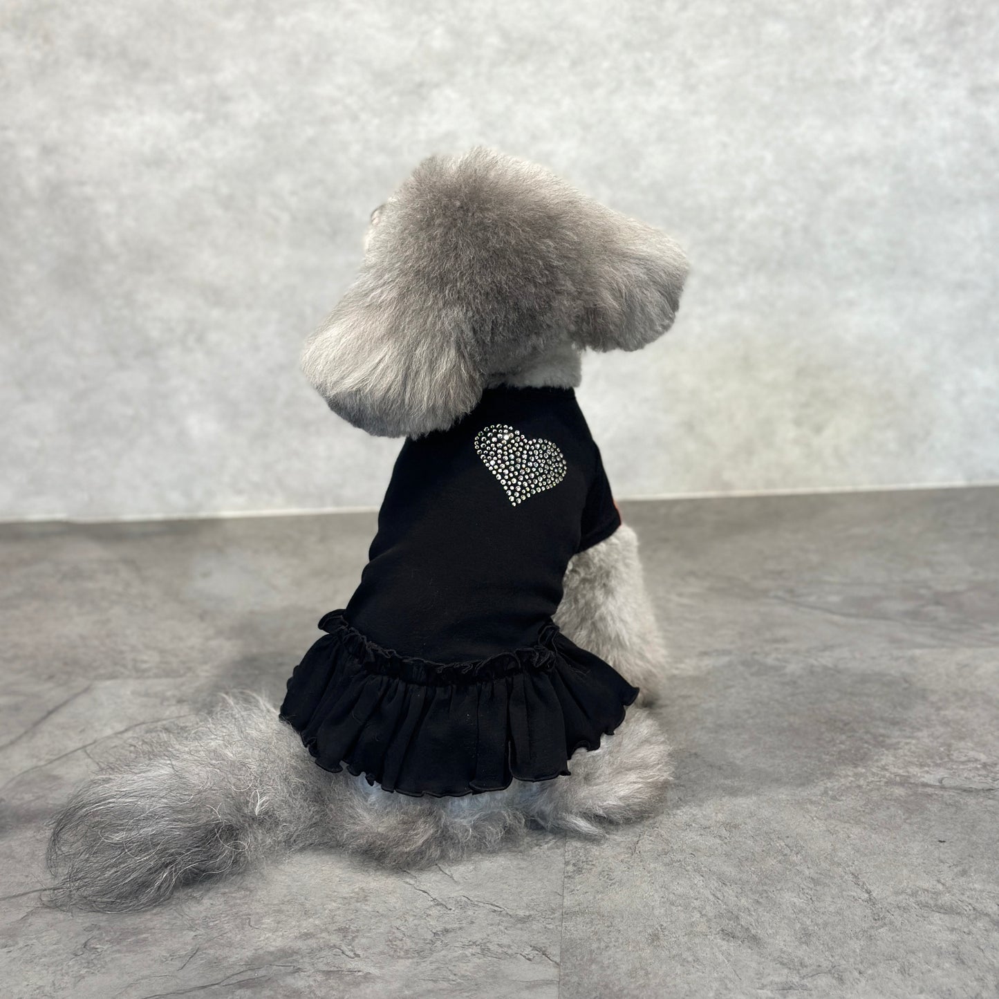 MEDIUM HEART/BLACK フリル付き